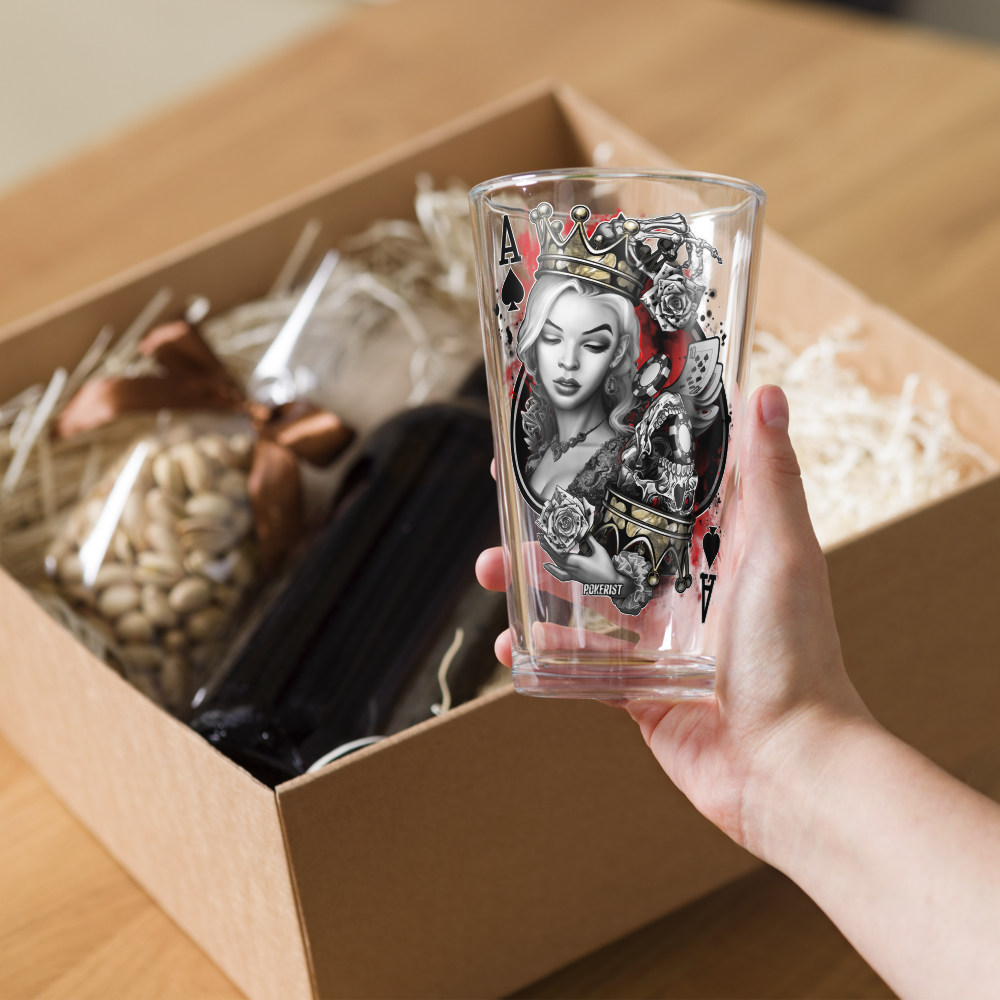 Ace Queen - Shaker pint glass